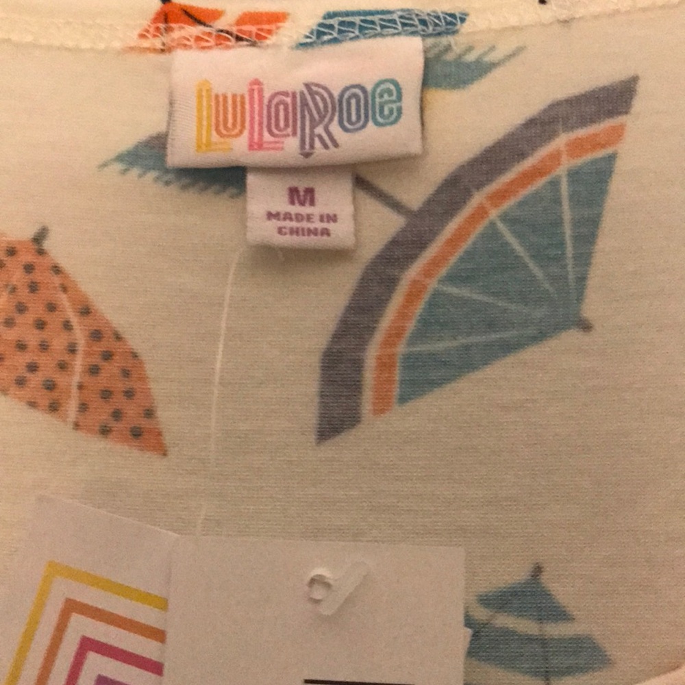 Lularoe Perfect Tee - Picture 3 of 7